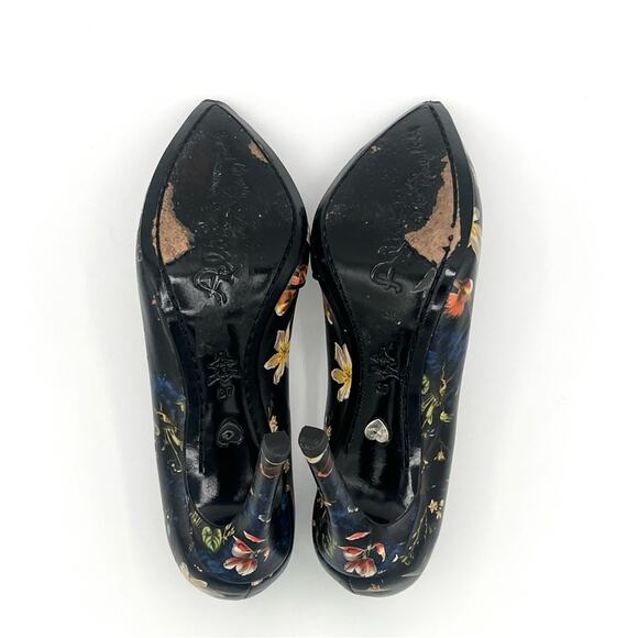 Alice + Olivia Dina Botanical print Humming bird pums Silettos Art to wear Sz 7 - Picture 12 of 12